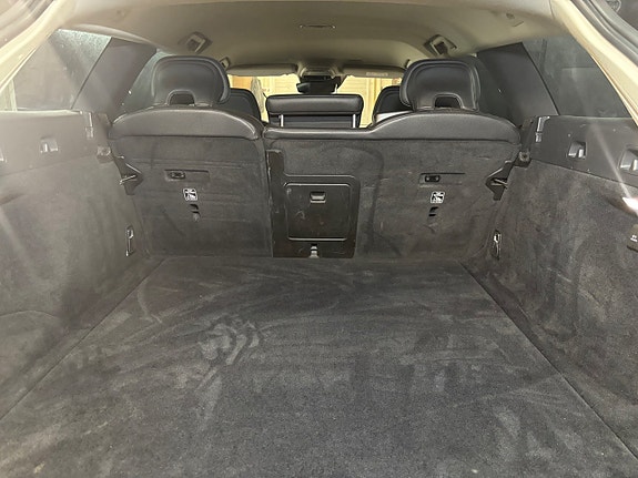 Volvo V90 Cross Country 9 of 25