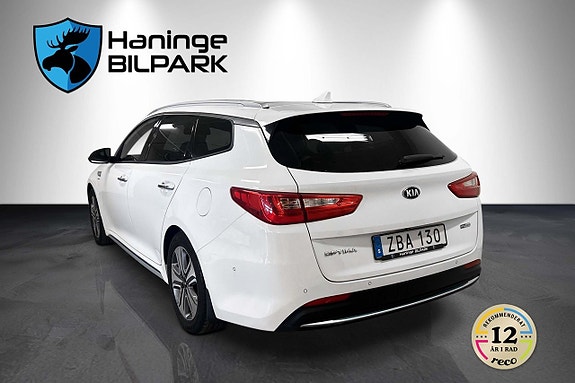 Kia Optima 8 of 28