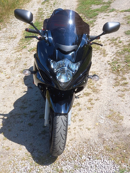 Suzuki GSX650F 3 of 4