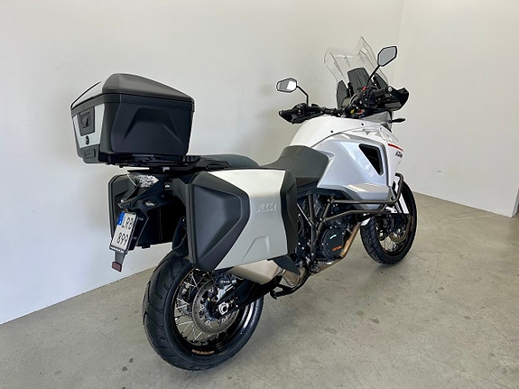 KTM 1290 Super Adventure T Sommarkampanj 3 of 7