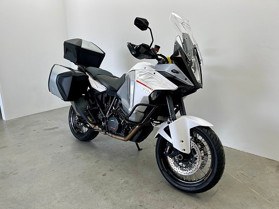 KTM 1290 Super Adventure T Sommarkampanj 2 of 7