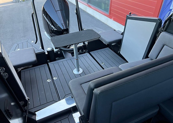 Unik G-Force aluminiumbåt till salu 4 of 5