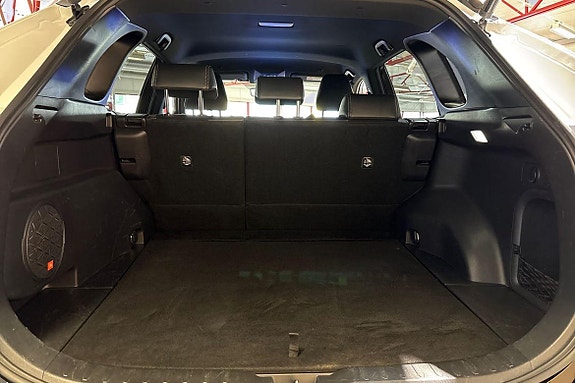 Toyota RAV4 12 of 21