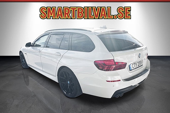 BMW 520d 3 of 5