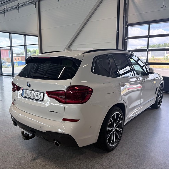 BMW X3 3 of 5