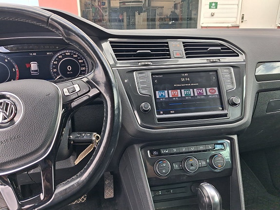 Volkswagen Tiguan 7 of 9