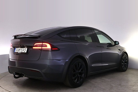 Tesla Model X 5 of 5