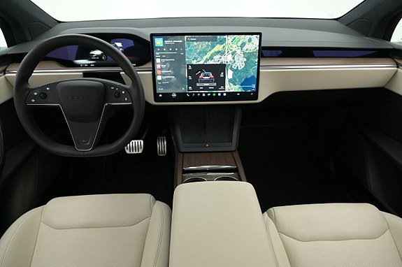 Tesla Model X 6 of 27