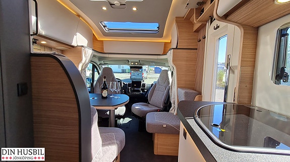 Malibu T 430 | Automat | 3500kg | Fullutrustad 19 of 21