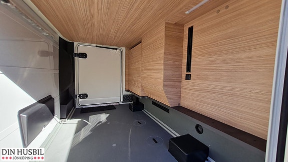 Malibu T 430 | Automat | 3500kg | Fullutrustad 8 of 21