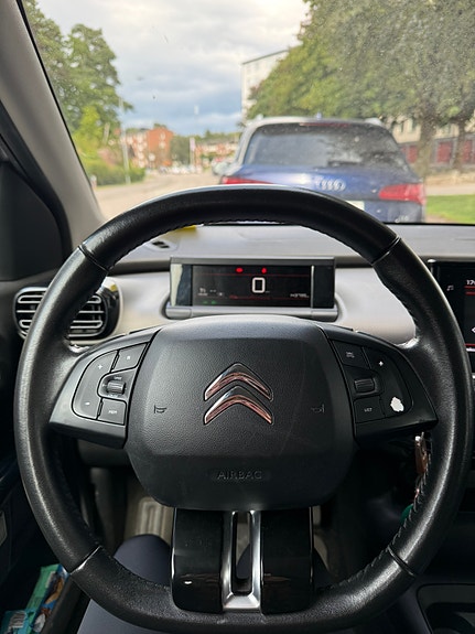 Citroen C4 Cactus 5 of 8
