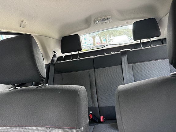 Citroen C4 Cactus 7 of 8