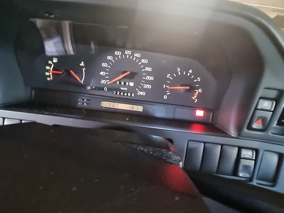 Volvo 850 2 of 6