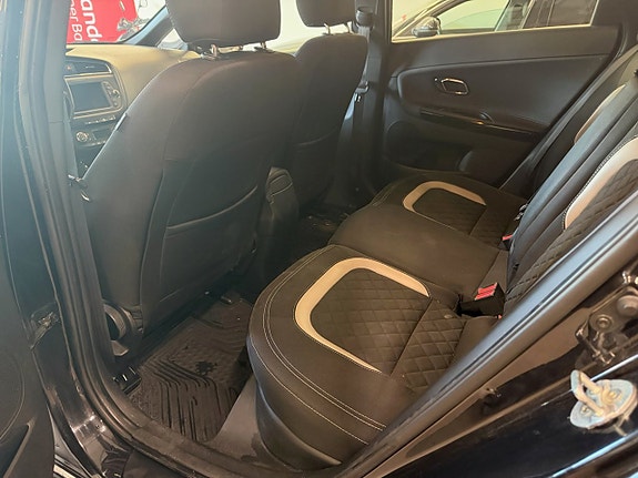 Kia Ceed 7 of 9