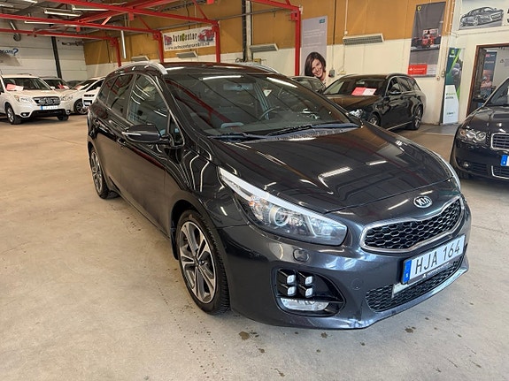 Kia Ceed 2 of 9