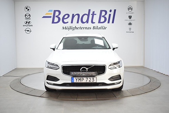 Volvo V90 6 of 22
