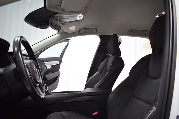 Volvo V90 22 of 22