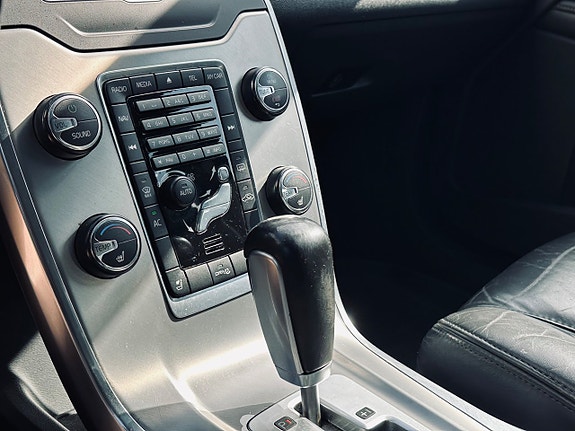 Volvo S80 16 of 19
