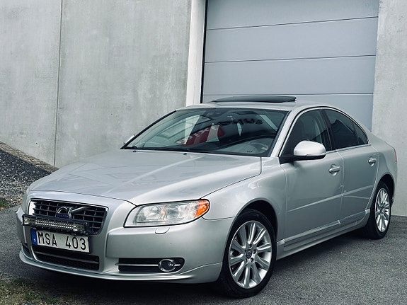 Volvo S80 7 of 19