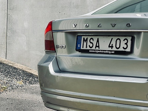 Volvo S80 13 of 19