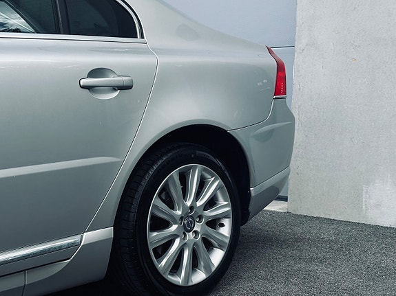 Volvo S80 8 of 19