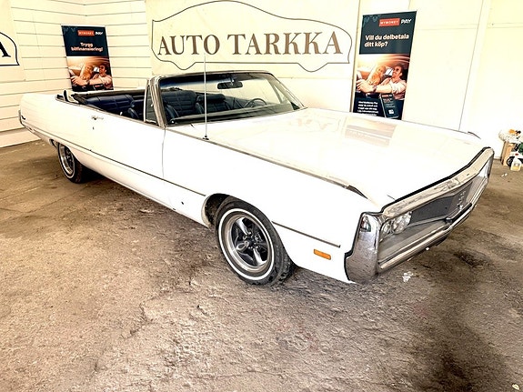 Chrysler Newport 4 of 5