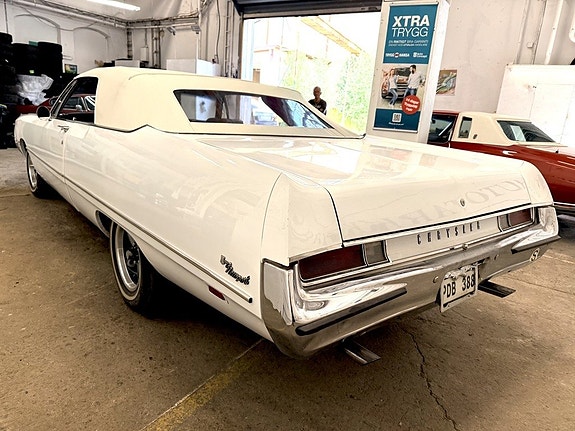 Chrysler Newport 10 of 20