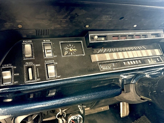 Chrysler Newport 14 of 20