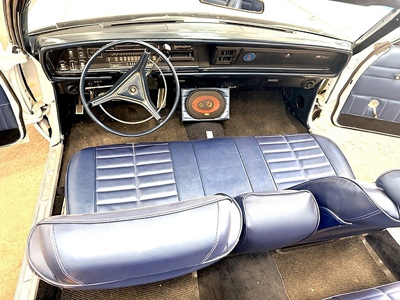 Chrysler Newport 12 of 20