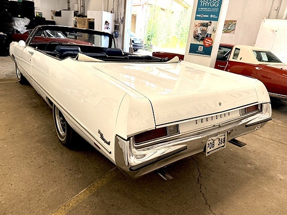 Chrysler Newport 9 of 20