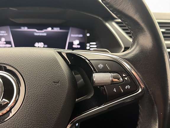 Skoda Superb 20 of 30