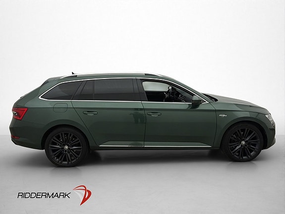 Skoda Superb 9 of 30
