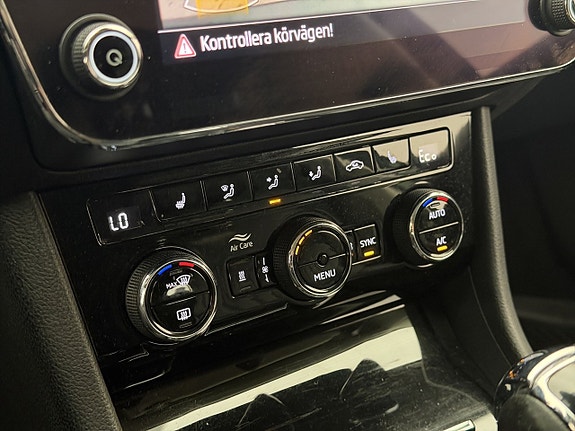 Skoda Superb 25 of 30