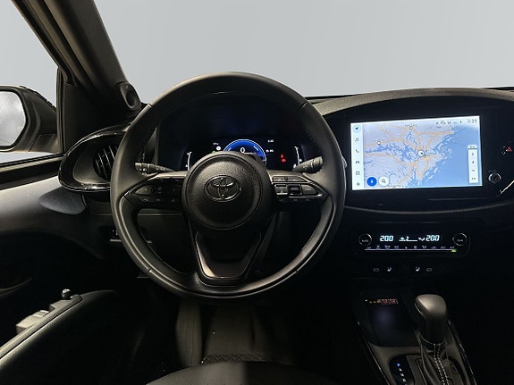 Toyota Aygo X 9 of 13