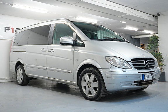 Mercedes-Benz Viano 3 of 5