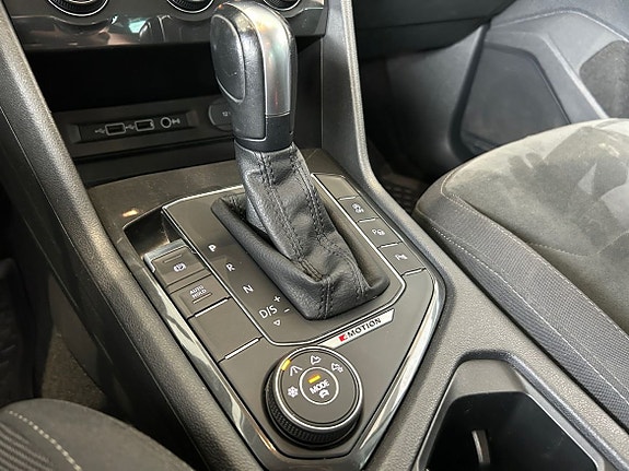 Volkswagen Tiguan 11 of 15