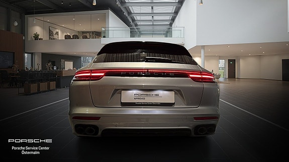 Porsche Panamera 9 of 14