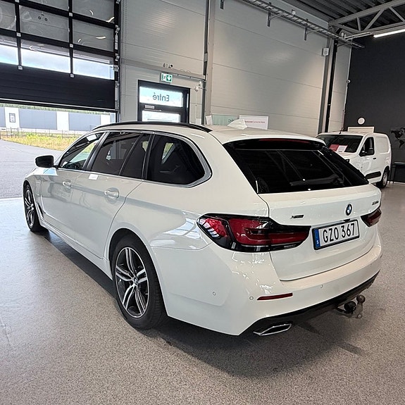 BMW 530e 7 of 20