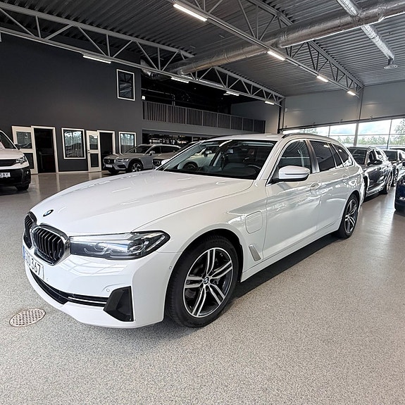BMW 530e 9 of 20
