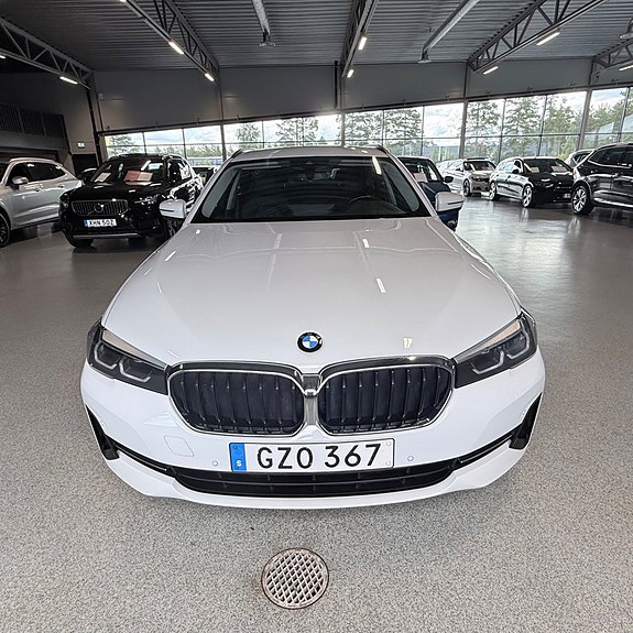 BMW 530e 10 of 20