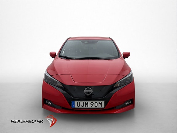 Nissan Leaf 3 of 5