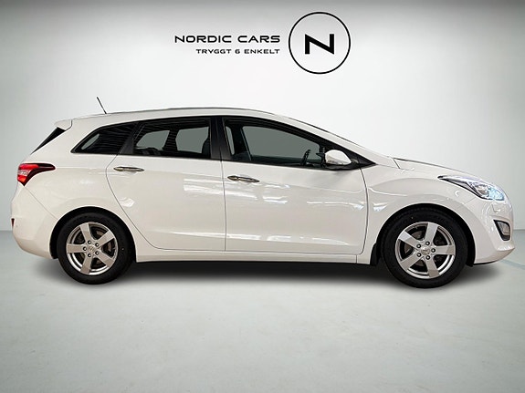 Hyundai i30 5 of 5