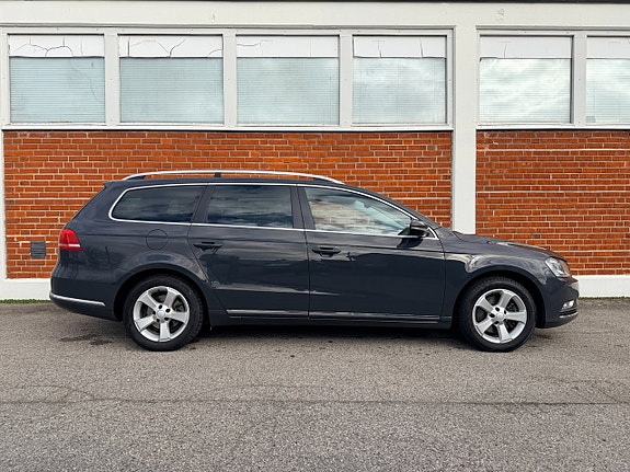 Volkswagen Passat 6 of 17
