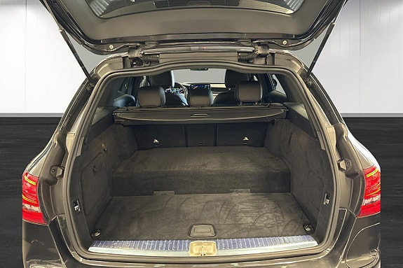 Mercedes-Benz C300 de 16 of 24
