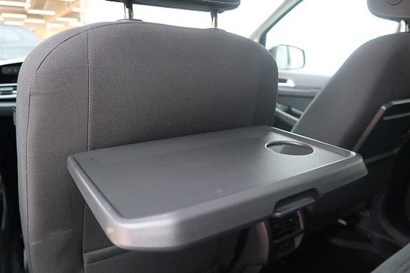 Ford Transit Connect 10 of 27
