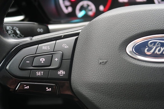 Ford Transit Connect 12 of 27