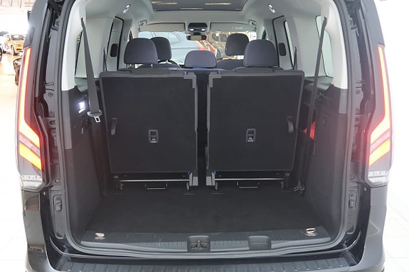 Ford Transit Connect 26 of 27