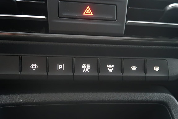Ford Transit Connect 24 of 27