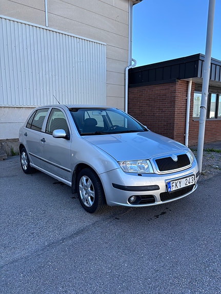 Skoda Fabia 5 of 5