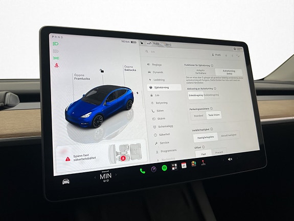 Tesla Model Y 20 of 30